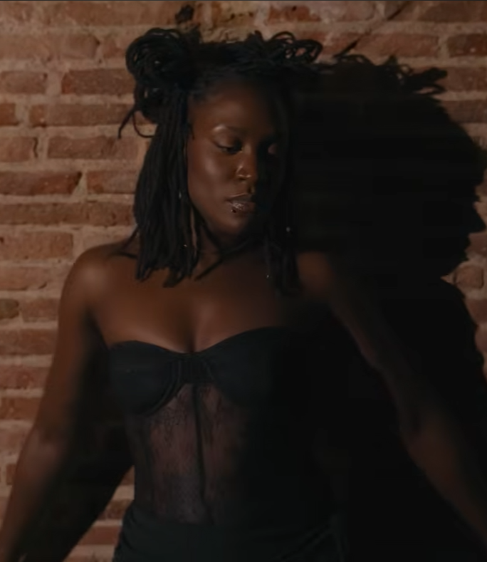 Alana Sinkëy · Zahora